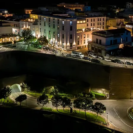Panorama Palace Hotel 4*