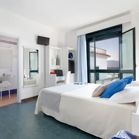 Panorama Palace מלון מטה