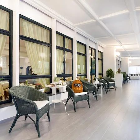 Panorama Palace מלון מטה