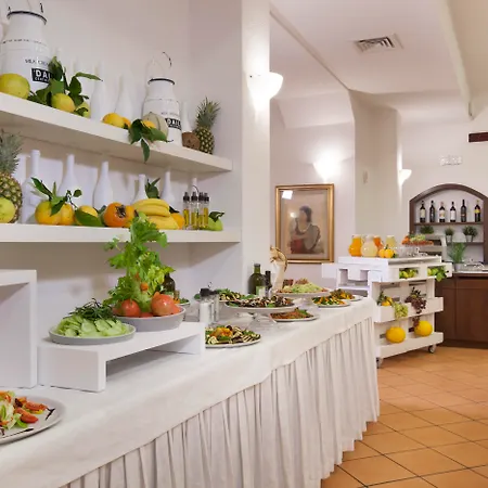 Panorama Palace 4* מטה