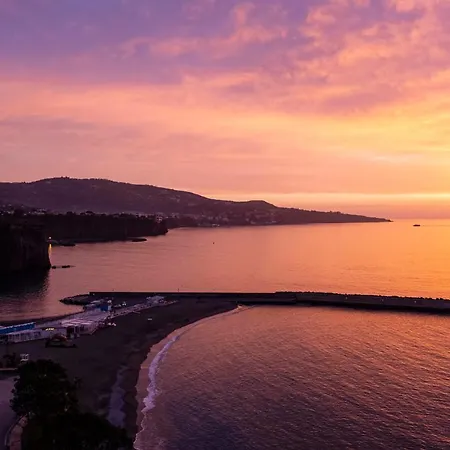 Panorama Palace מלון מטה