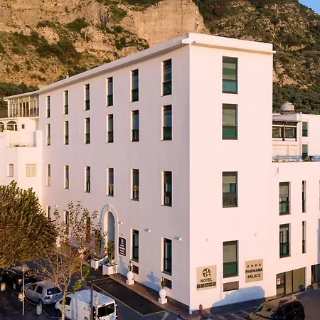 Panorama Palace 4* מטה