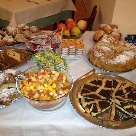 מלון Panorama Palace