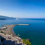Panorama Palace 4* Meta