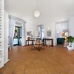 Panorama Palace 4* Meta