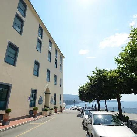 Panorama Palace Hotel Meta